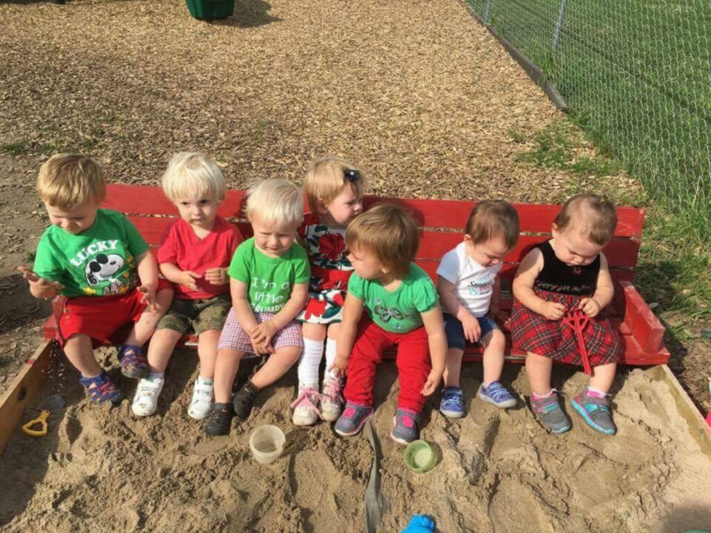 Connecting With Nature Brings Your Little One Joy - Toddlers 12 - 24 Months Serving Mount Horeb, WI